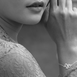 silver bracelet with bird icon of the Forever Label